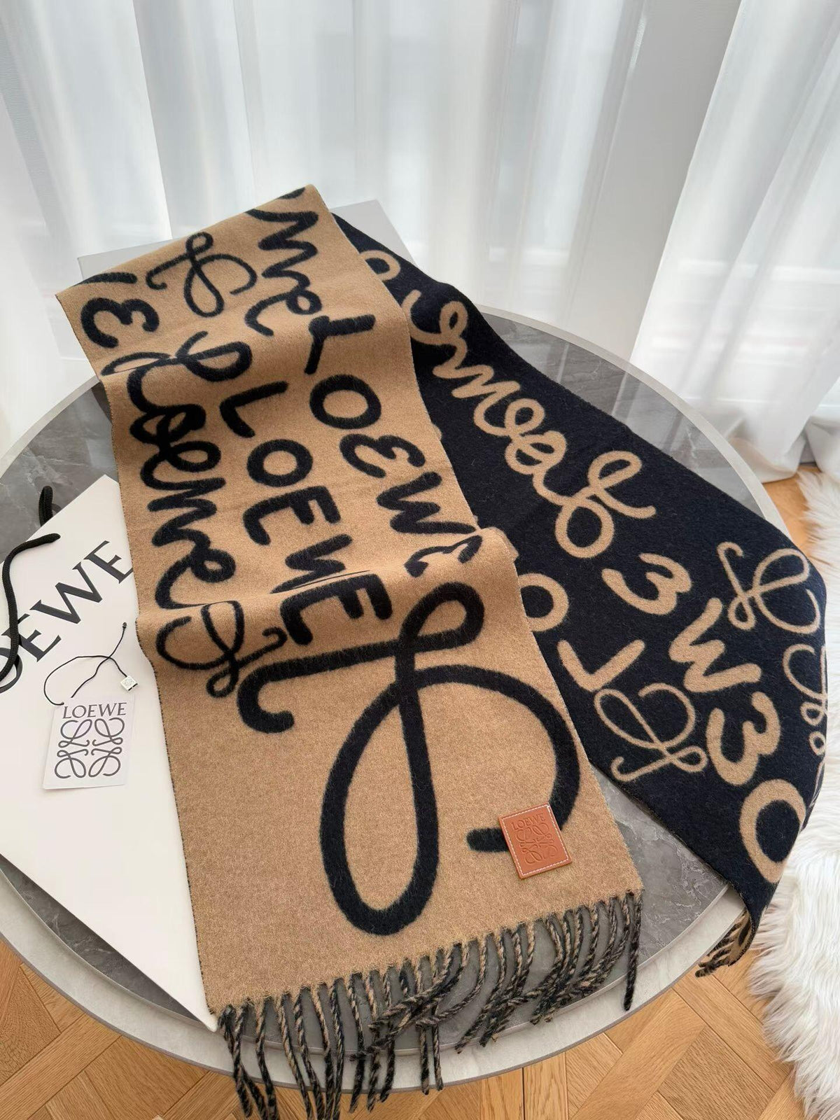 Autumn and winter two-color art font fringed scarf, soft and warm shawl, commuter casual versatile scarf, product details