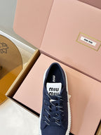 M-Sneakers