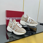 R-Sneakers