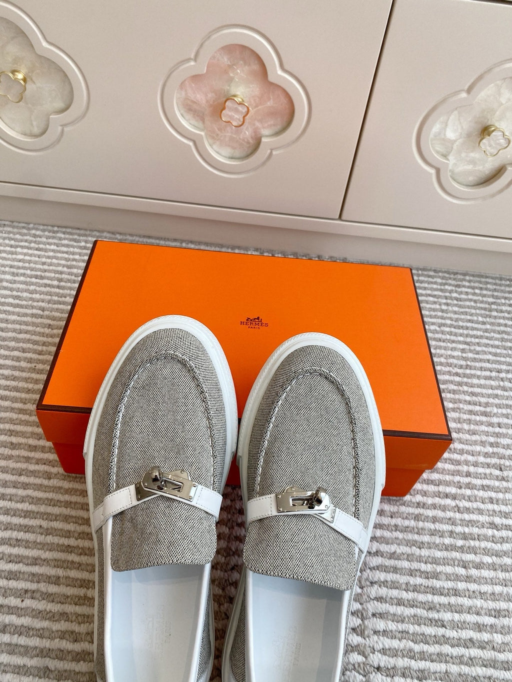 A-Sneakers