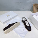 T-Sneakers