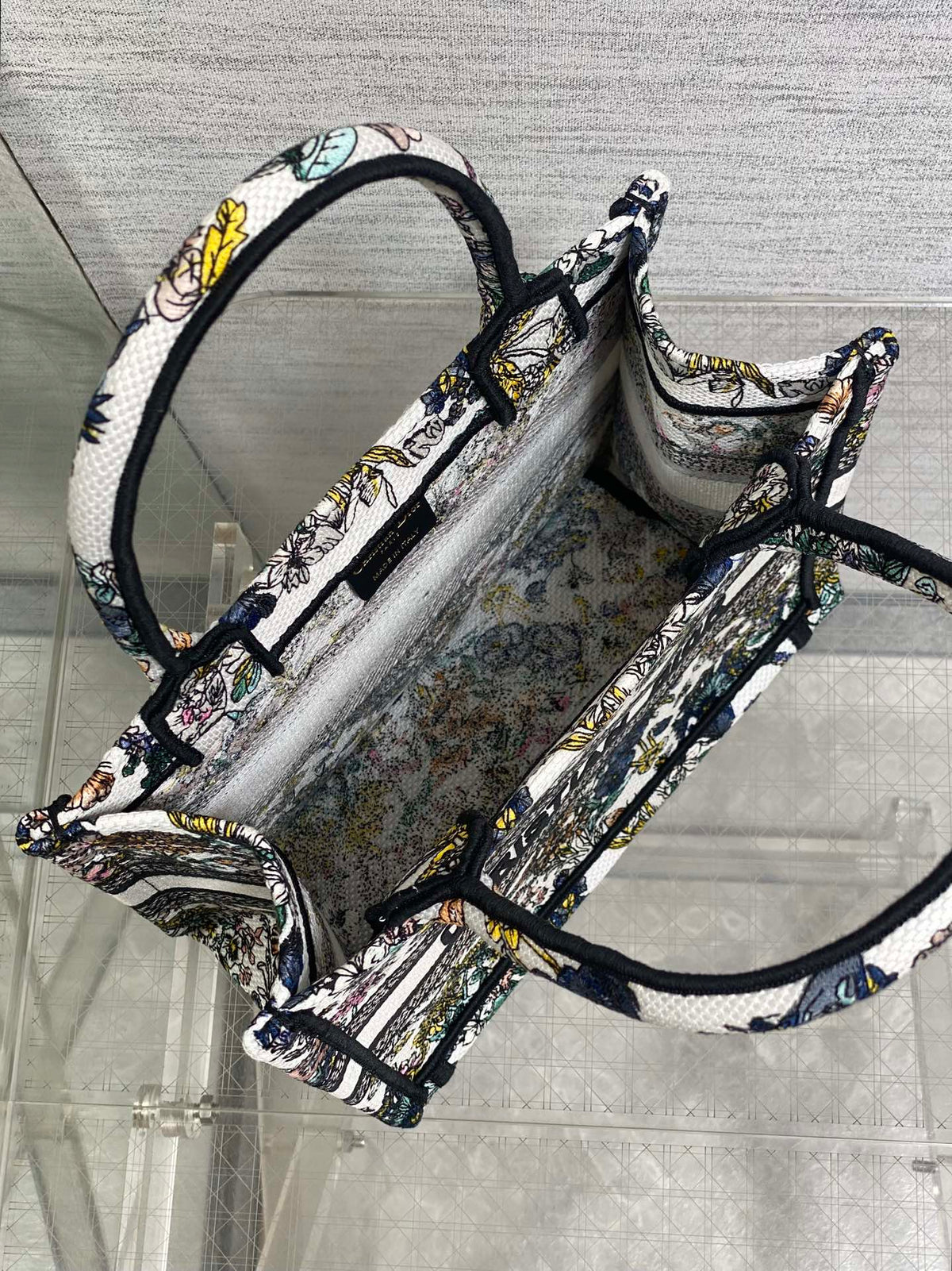 D-Book Tote