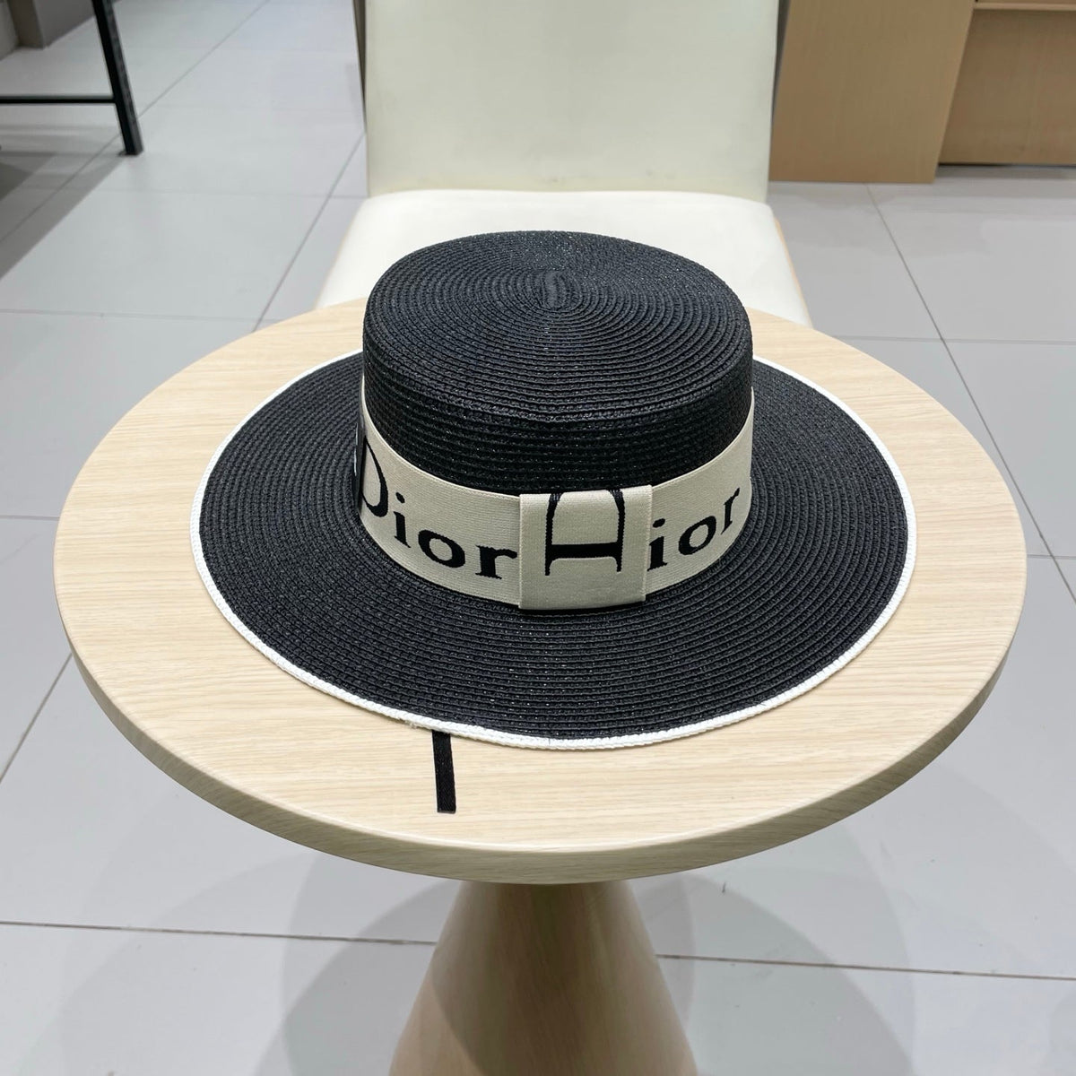 D-Cap