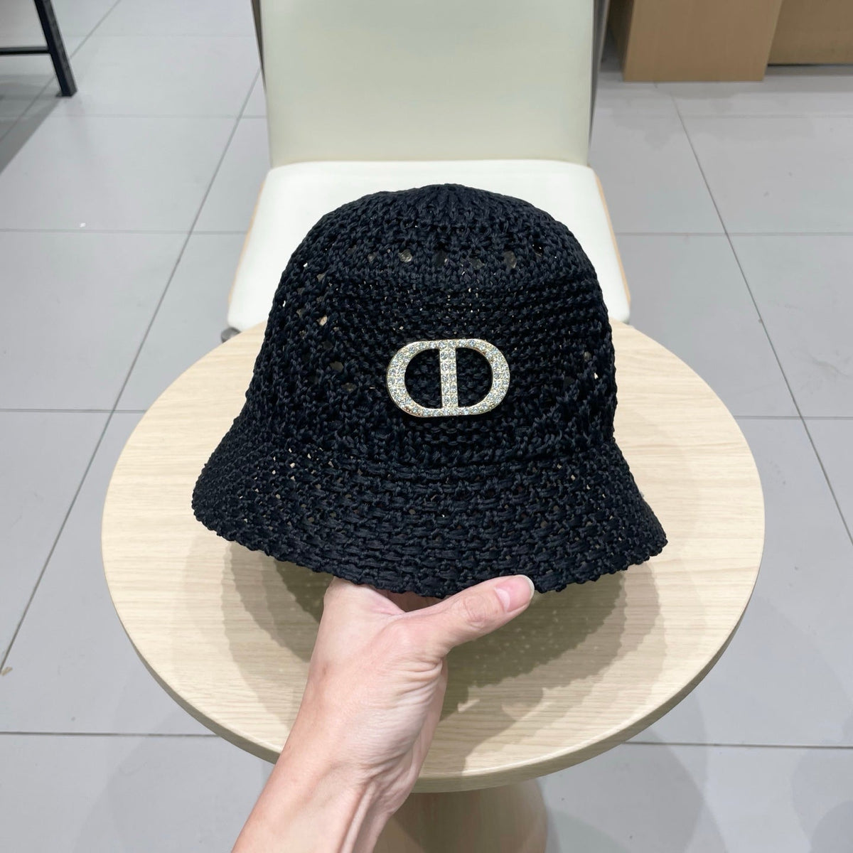 D-Cap