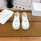 D-Sneakers