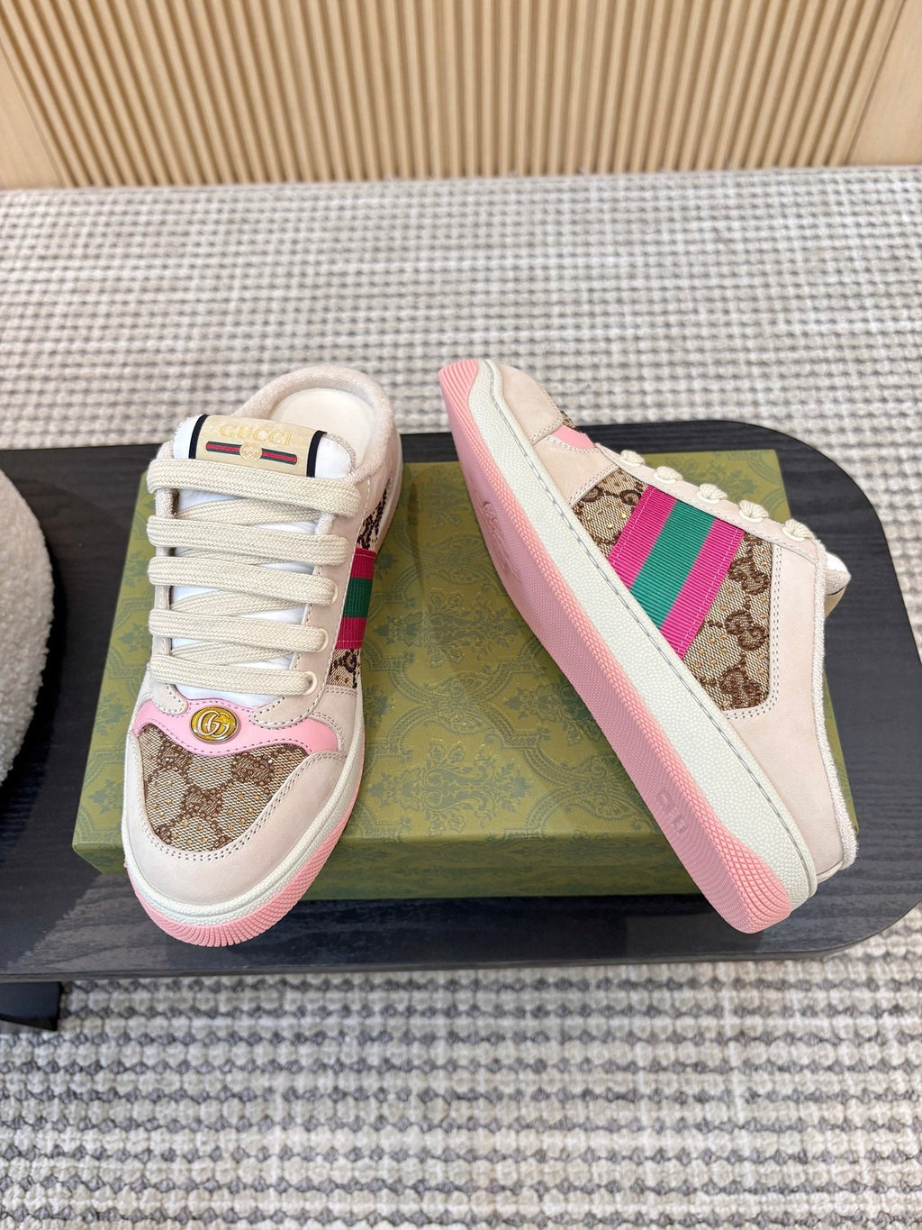 G-Sneakers