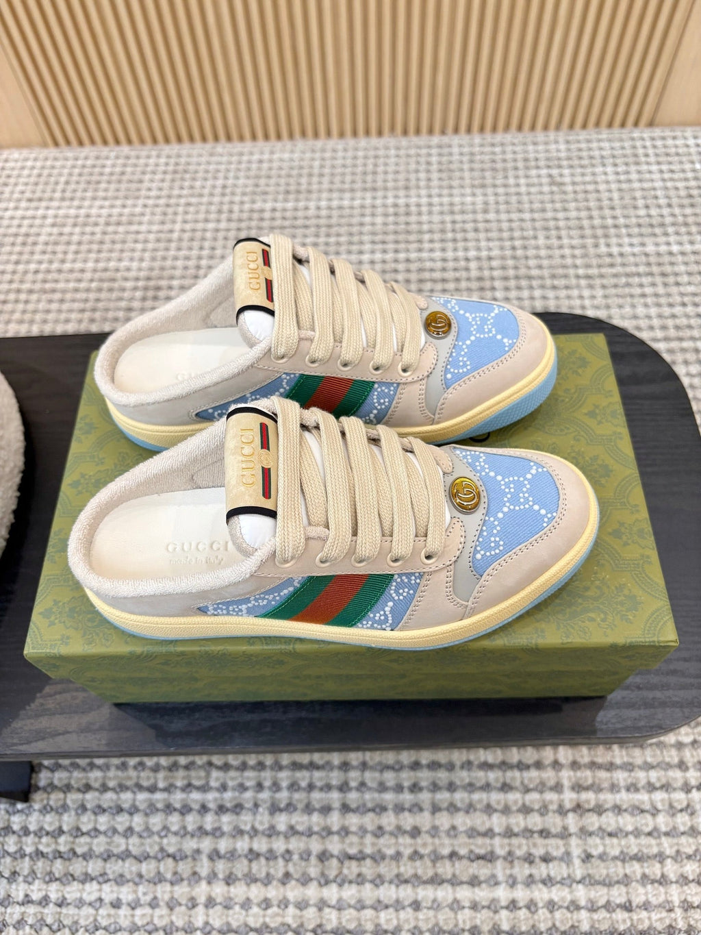 G-Sneakers
