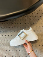 R-Sneakers