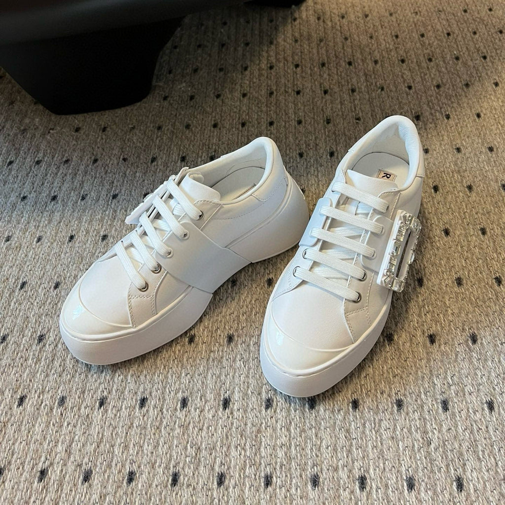 R-Sneakers