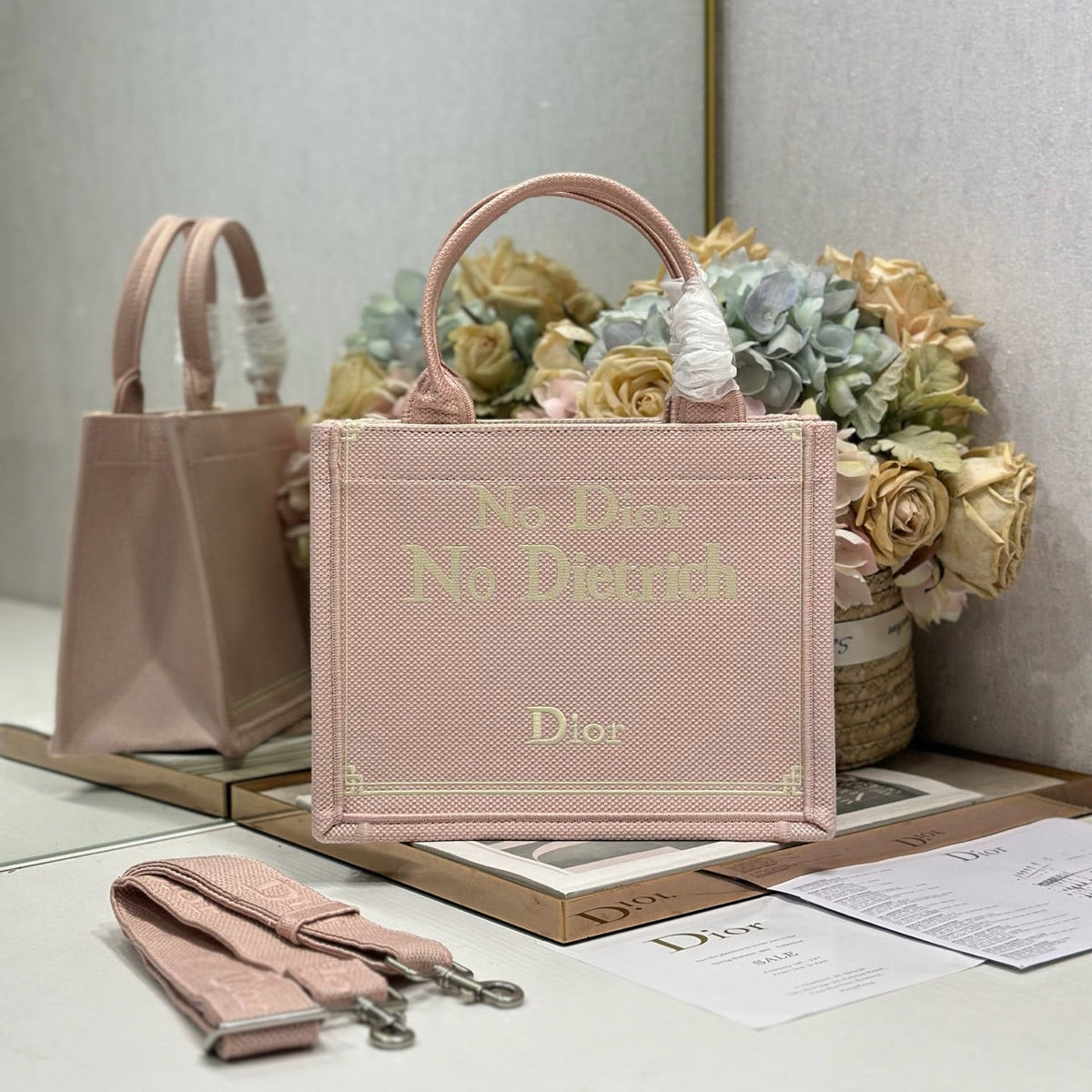 D-Book Tote