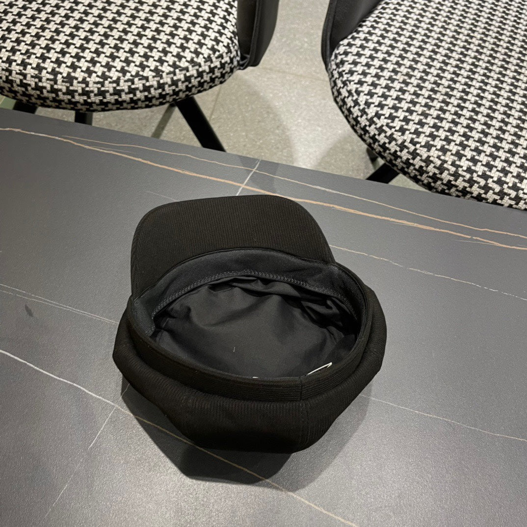 D-Cap