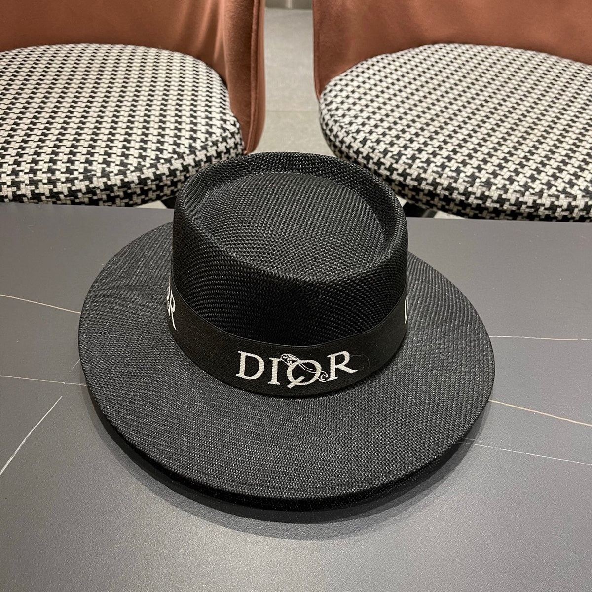 D-Cap