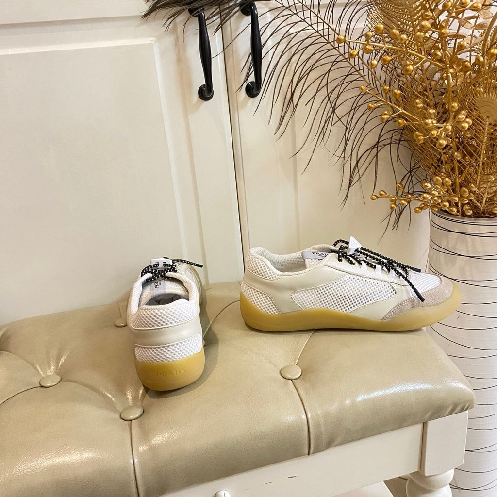 P-Sneakers