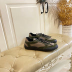 P-Sneakers