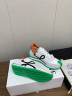 L2-Sneakers
