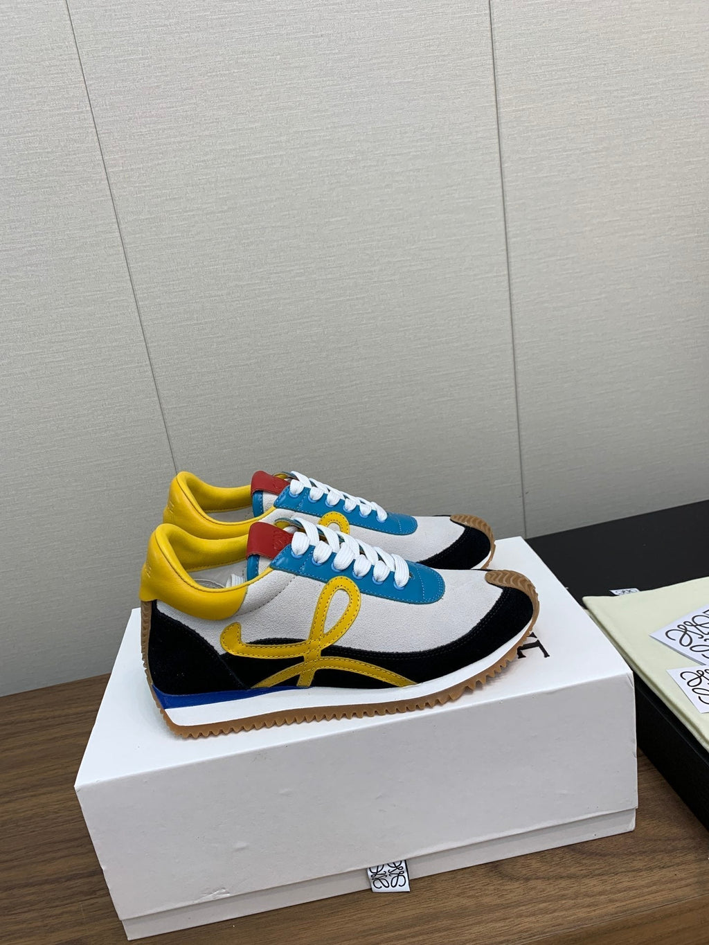 L2-Sneakers