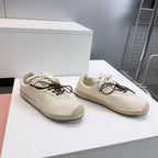 M-Sneakers