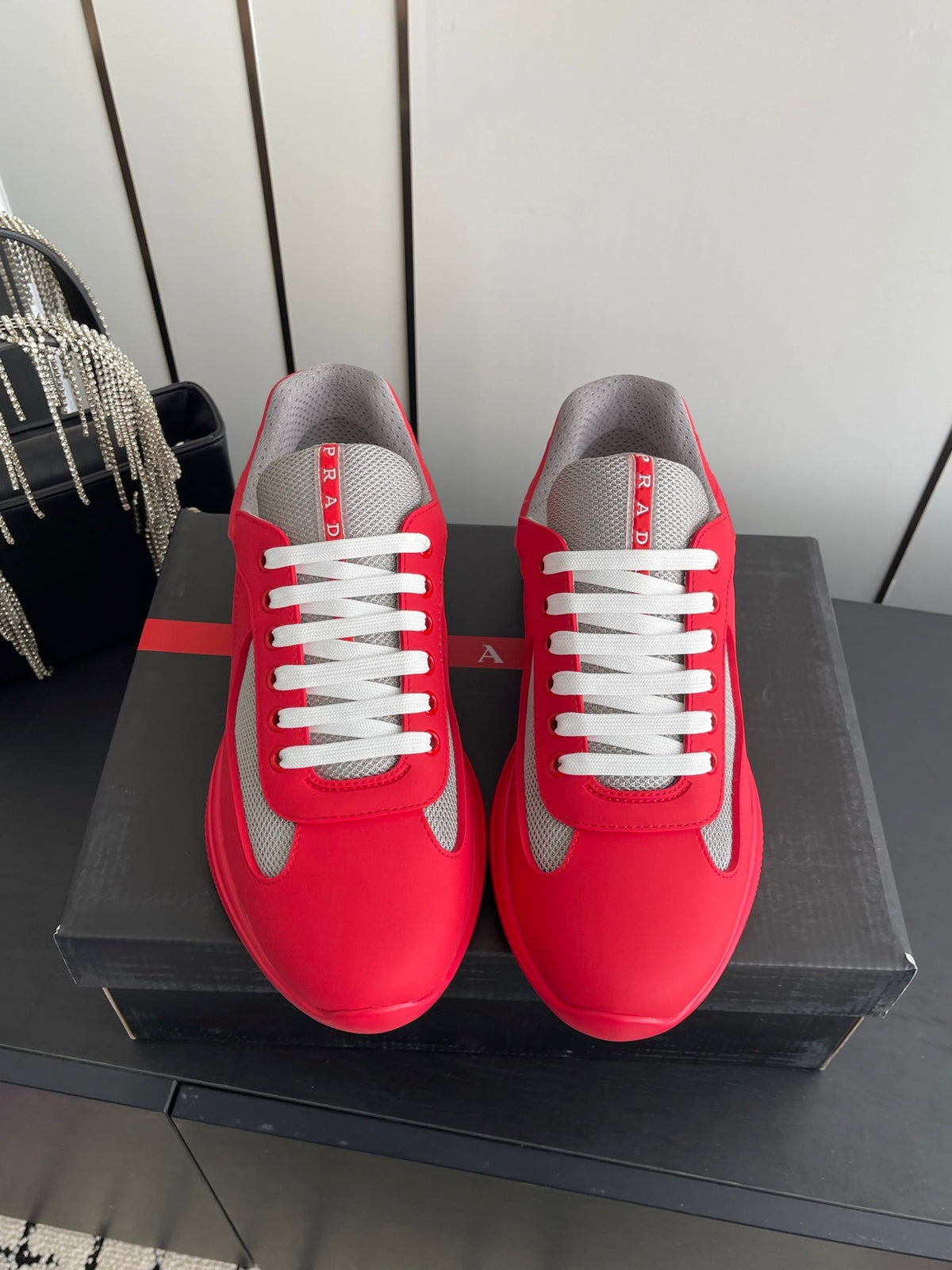 P-Sneakers